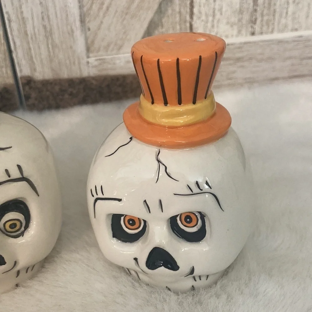 Transpac Halloween Skeleton Shakers